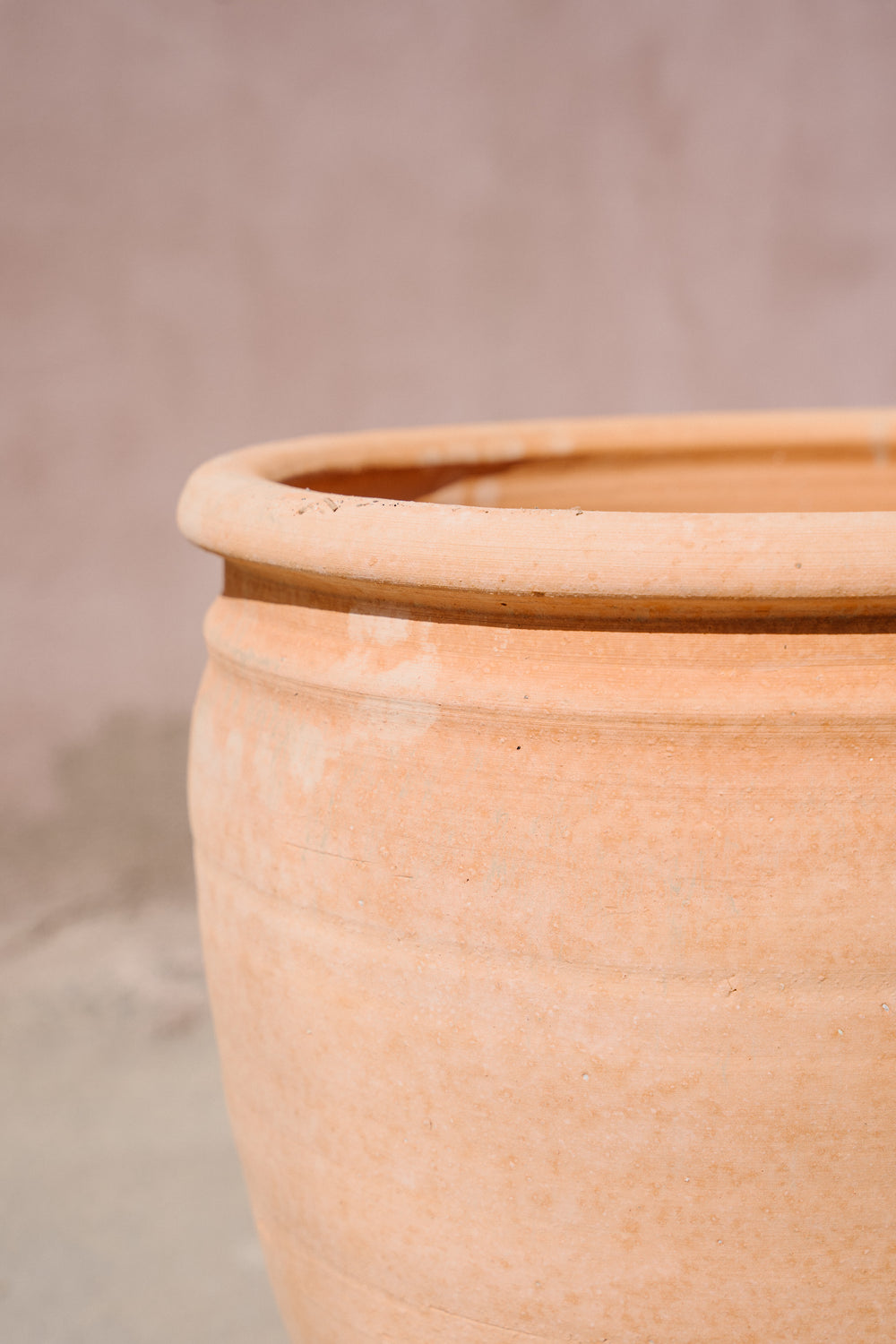 Iris Cretan Terracotta Planter thumbnail-image-4