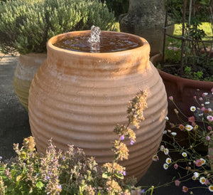 Kyklos Water Feature thumbnail-image-2
