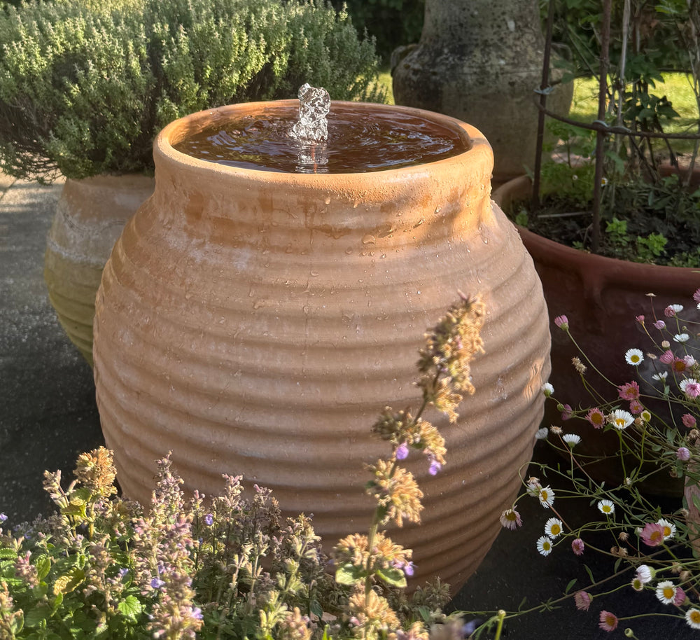 Kyklos Water Feature thumbnail-image-2