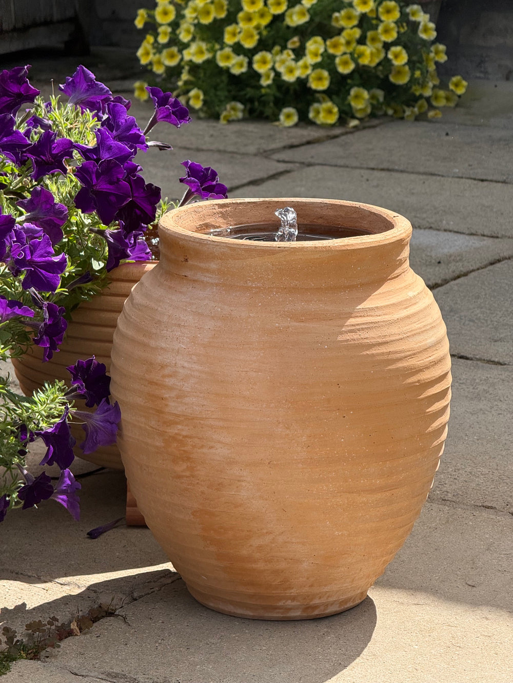 Kyklos Solar Water Feature thumbnail-image-1
