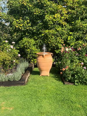 Dia Water Feature thumbnail-image-3
